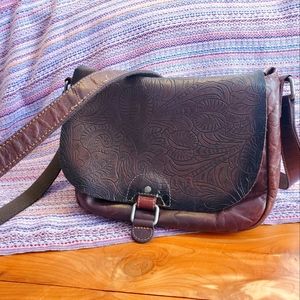 Tooled leather Voyager saddle bag